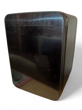 Frigidaire Compact Black Mini Refrigerator - Sleek Home Kitchen Food Storage